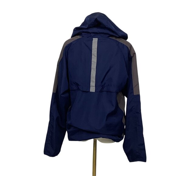 GENERATIONS Women's Golf Jacket - Picture 2 of 4